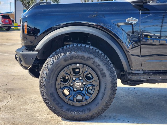 Used 2024 Ford Bronco Wildtrak image 8