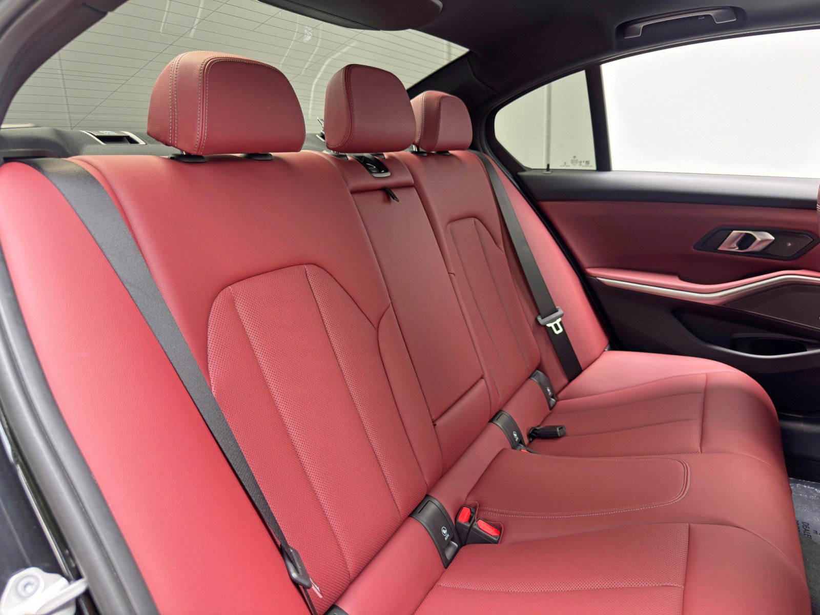 Used 2025 BMW M340i w/ Premium Package RWD image 44
