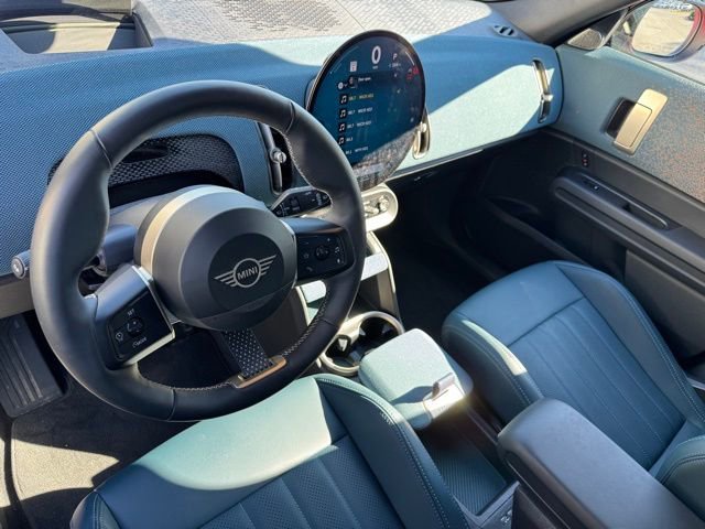 Used 2025 MINI Cooper Countryman S w/ Comfort Package Max image 14