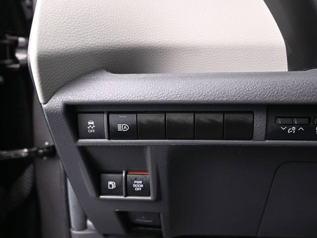 Certified 2024 Toyota Sienna LE w/ LE Plus Package image 22