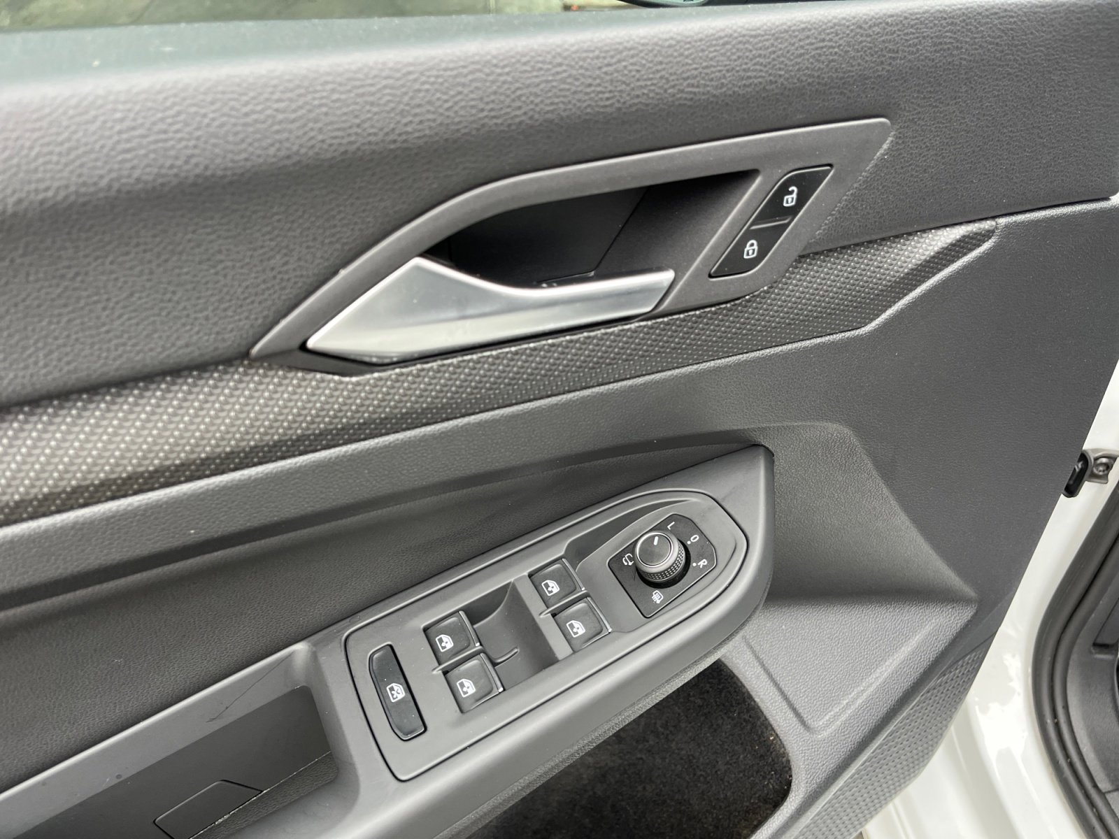 Used 2024 Volkswagen Golf R image 14