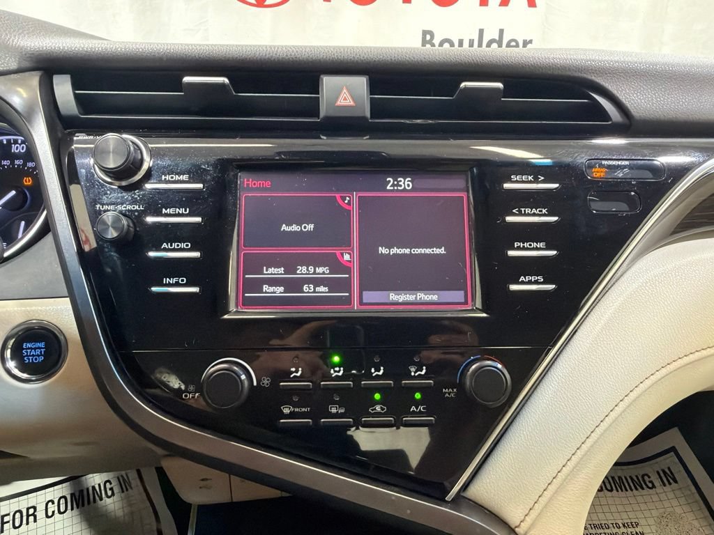 Used 2018 Toyota Camry LE w/ Convenience Package FWD image 29