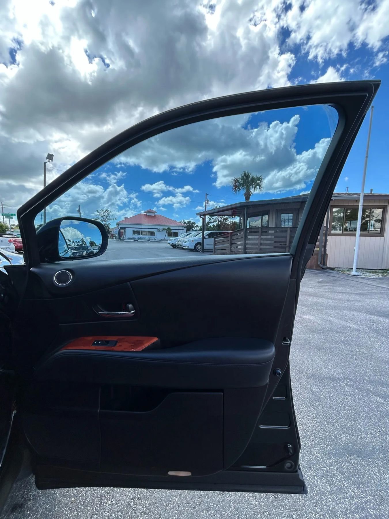 Used 2010 Lexus RX 350 2WD image 19