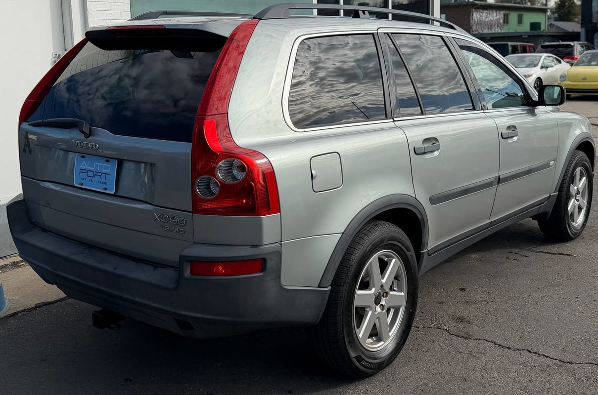 Used 2003 Volvo XC90 T6 AWD/4WD image 3