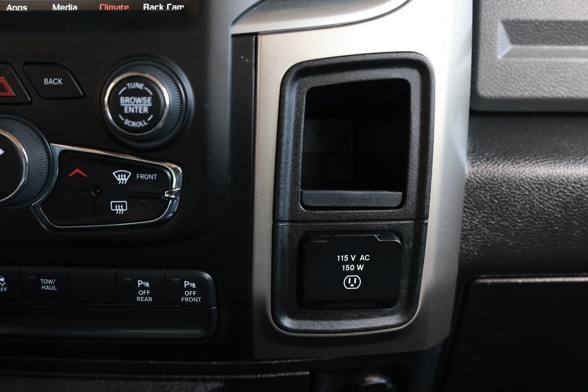Used 2018 RAM 1500 Big Horn AWD/4WD image 39