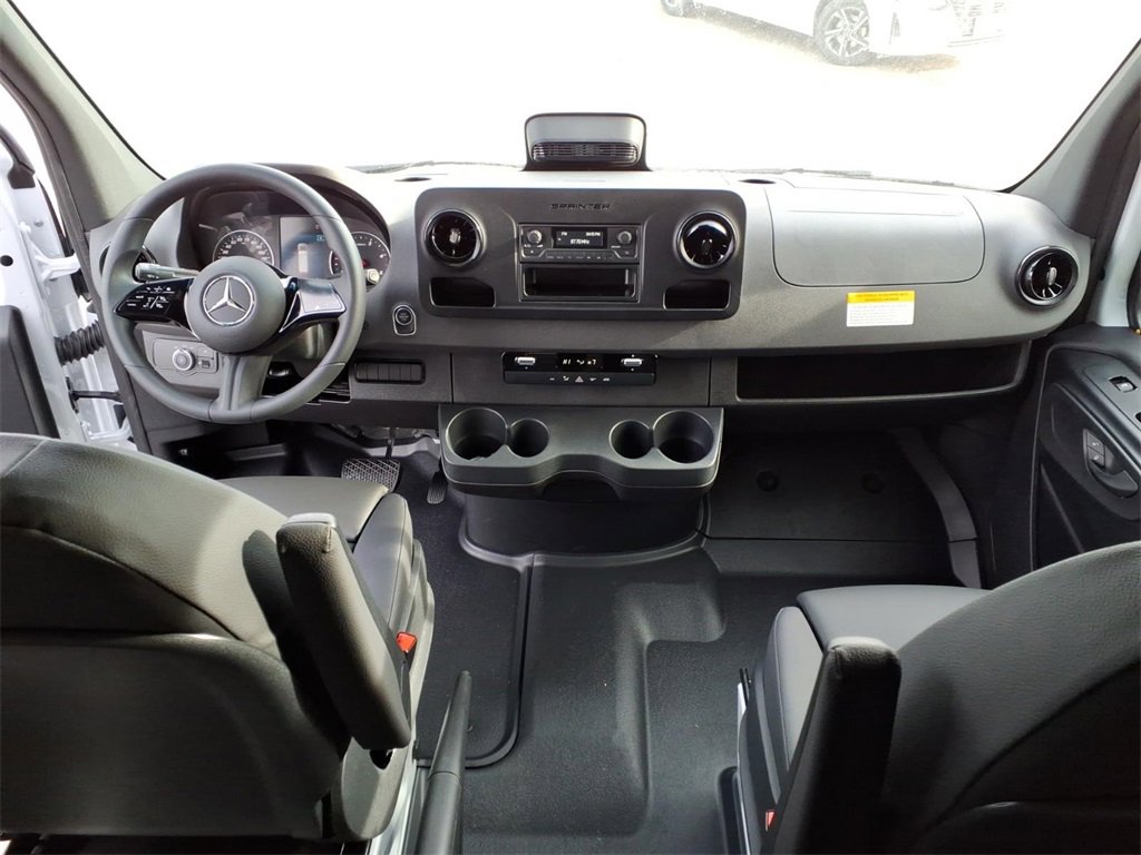 New 2026 Mercedes-Benz Sprinter 3500 image 27