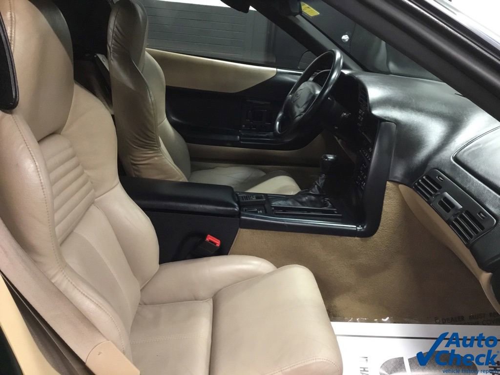 Used 1995 Chevrolet Corvette Convertible RWD image 32
