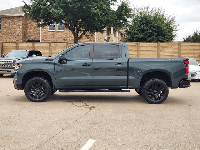 Used 2025 Chevrolet Silverado 1500 LT Trail Boss w/ Convenience Package II AWD/4WD image 12