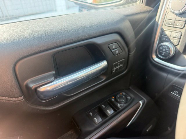 Used 2020 GMC Sierra 1500 SLT w/ SLT Premium Package AWD/4WD image 14