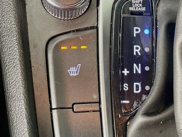 Used 2022 Hyundai Kona Limited FWD image 22