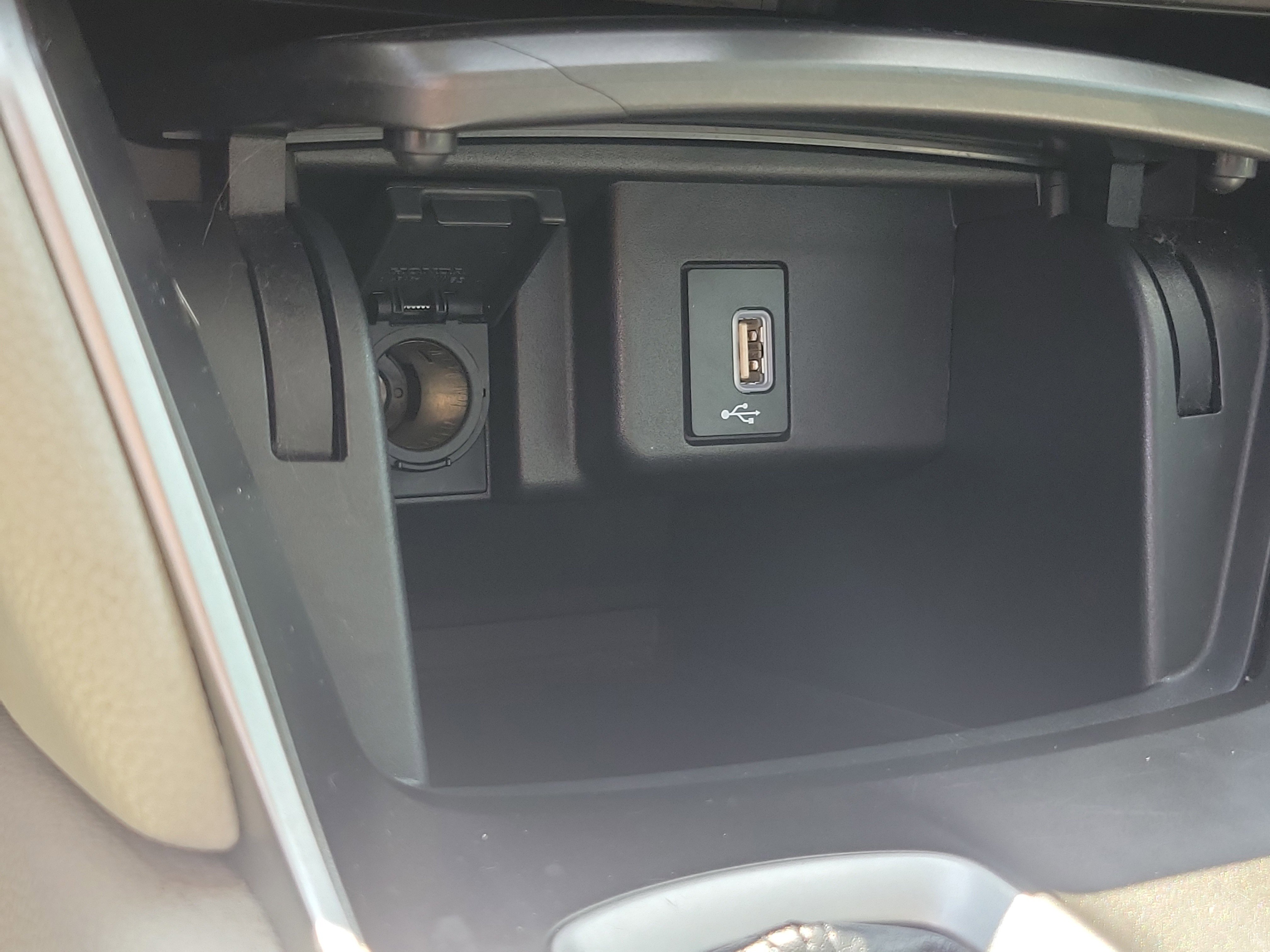 Used 2018 Honda Accord LX image 29