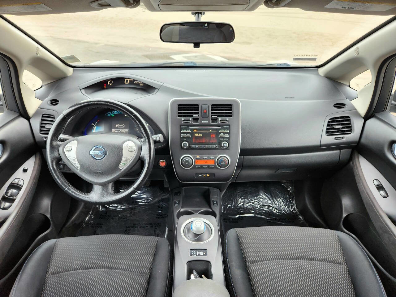 Used 2015 Nissan Leaf S w/ Charge Package image 8