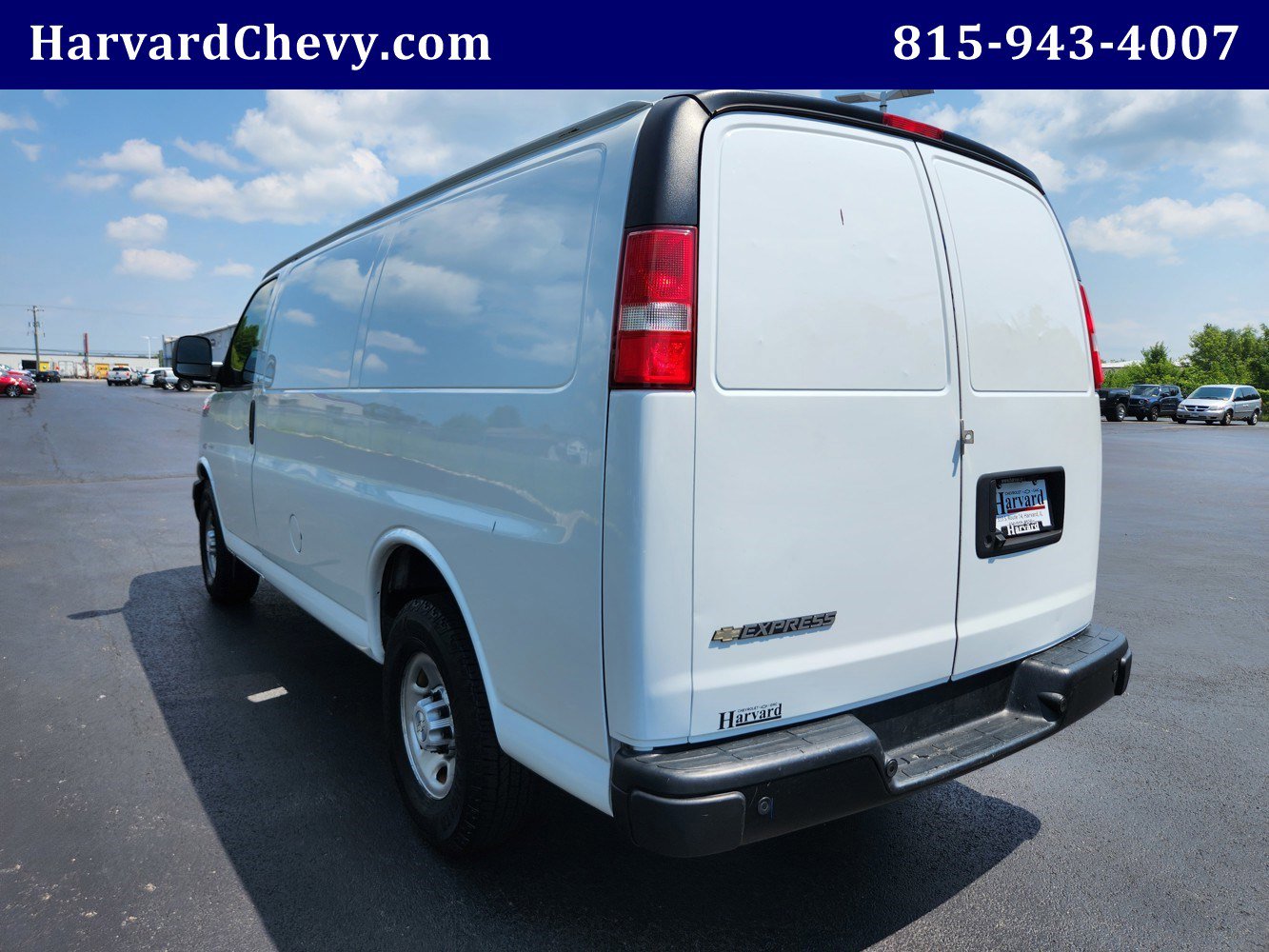 Used 2019 Chevrolet Express 3500 w/ Driver Convenience Package image 6