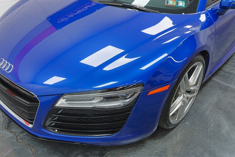 Used 2015 Audi R8 V8 AWD/4WD image 8
