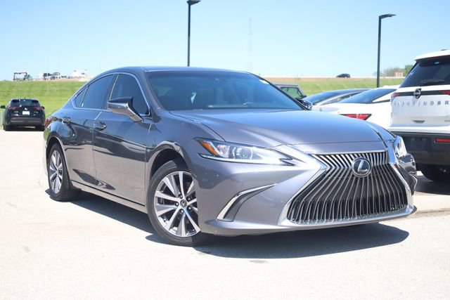 Used 2021 Lexus ES 350 w/ Accessory Package 2 FWD image 2