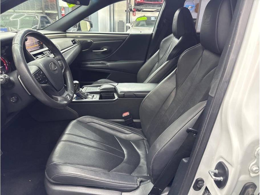 Used 2020 Lexus ES 350 F Sport w/ Accessory Package 2 FWD image 11