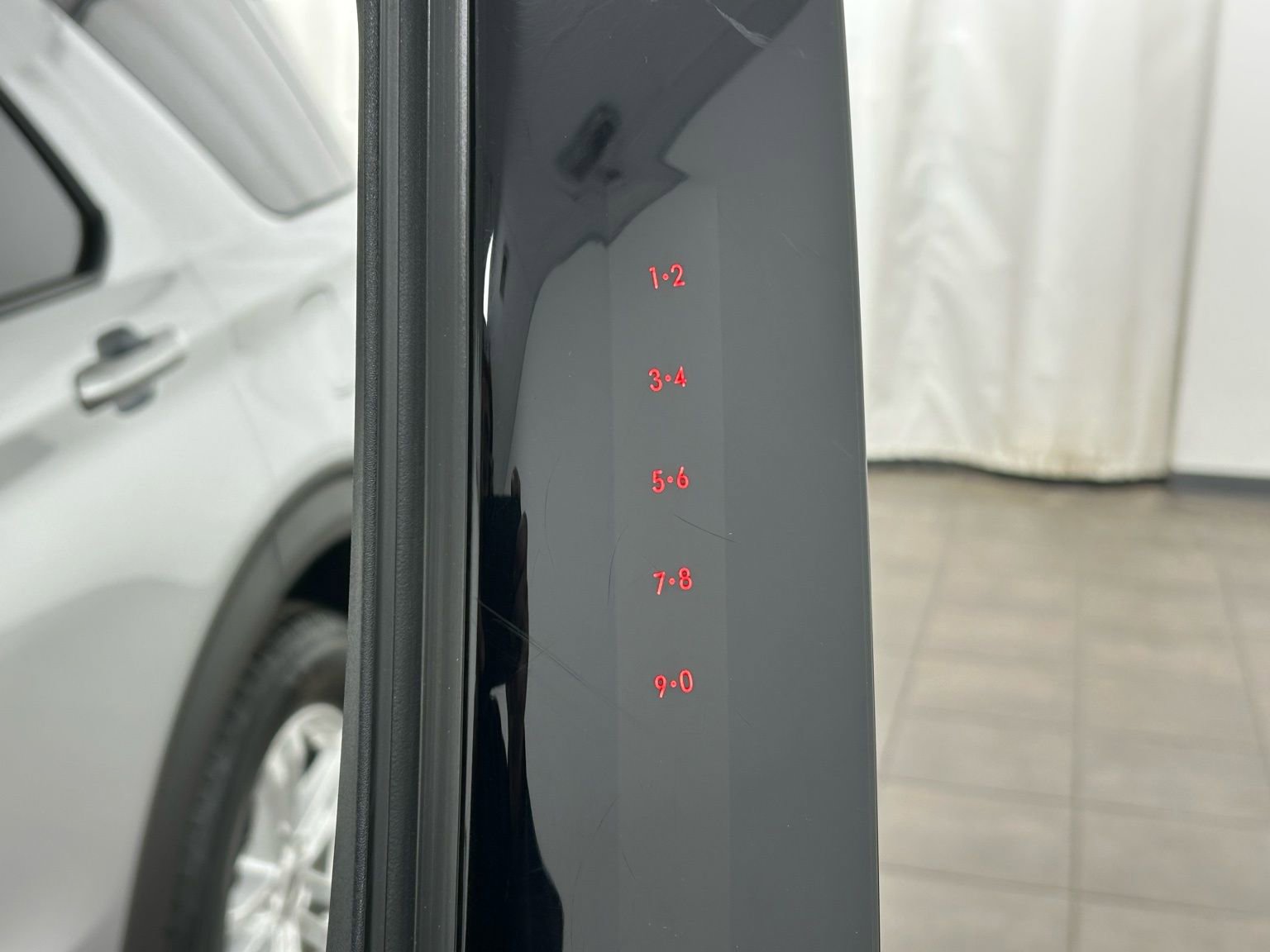 Used 2020 Ford Explorer XLT image 23