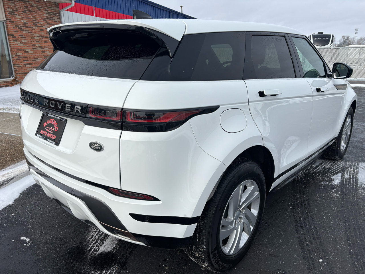 Used 2023 Land Rover Range Rover Evoque R-Dynamic S image 3