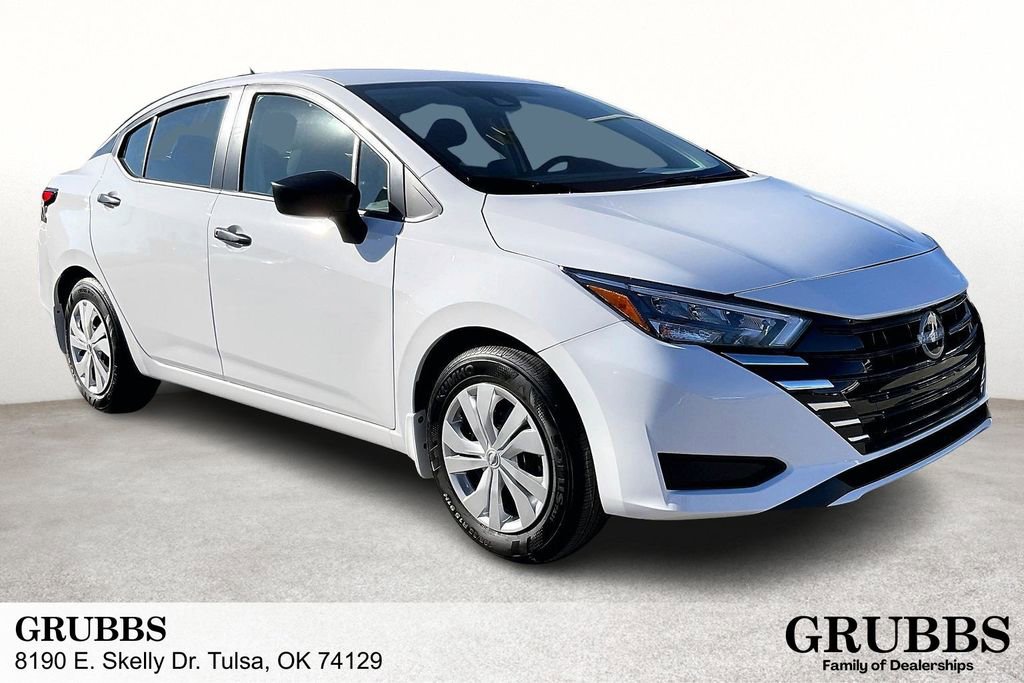 New 2025 Nissan Versa S w/ Trunk Package