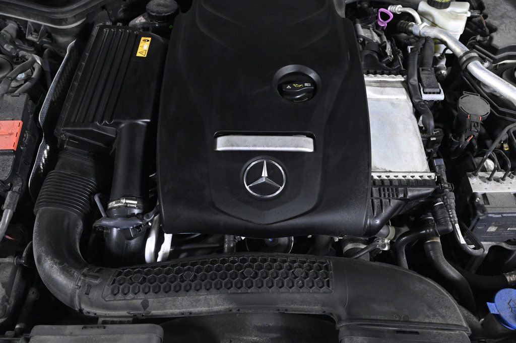 Used 2020 Mercedes-Benz SLC 300 image 22
