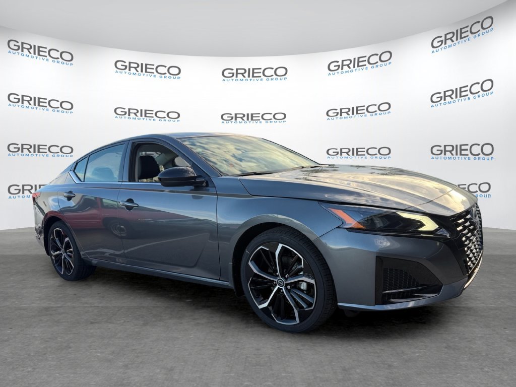 New 2026 Nissan Altima 2.5 SR FWD image 1