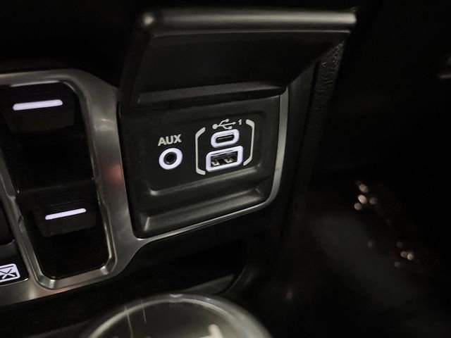 Used 2024 Jeep Wrangler High Altitude image 24