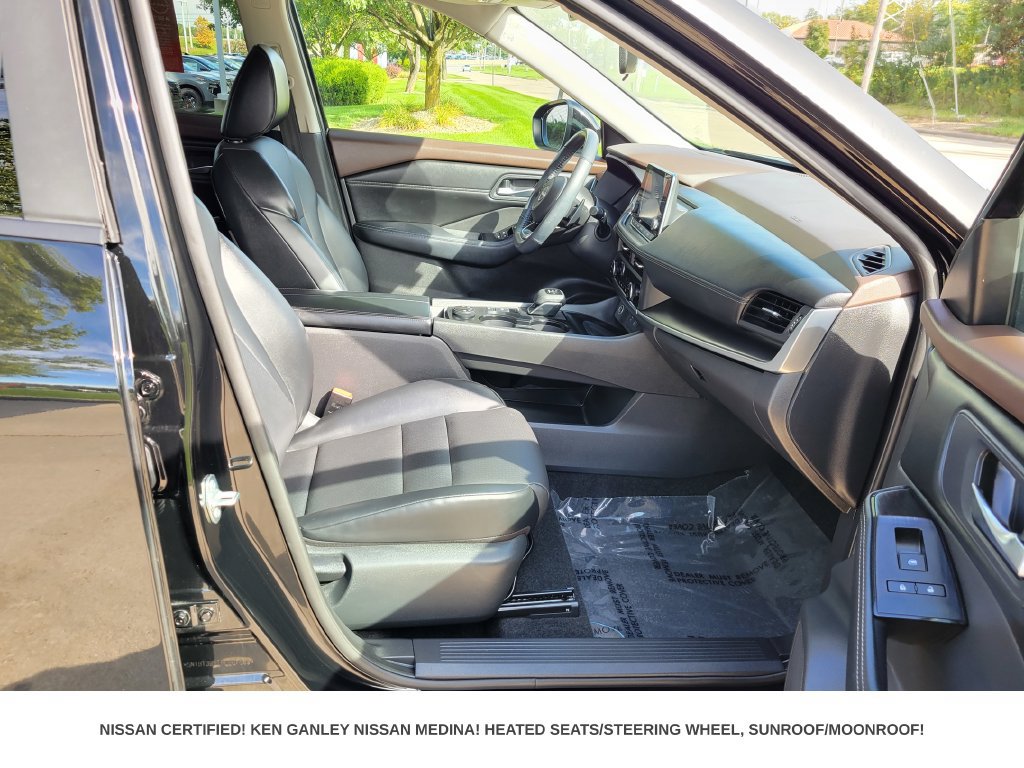 Certified 2023 Nissan Rogue SV w/ SV Premium B Package AWD/4WD image 52