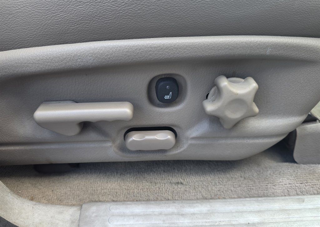 Used 2003 Ford Explorer Eddie Bauer RWD image 30