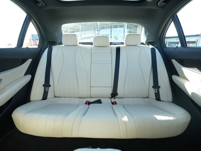 Certified 2023 Mercedes-Benz E 350 4MATIC Sedan image 33