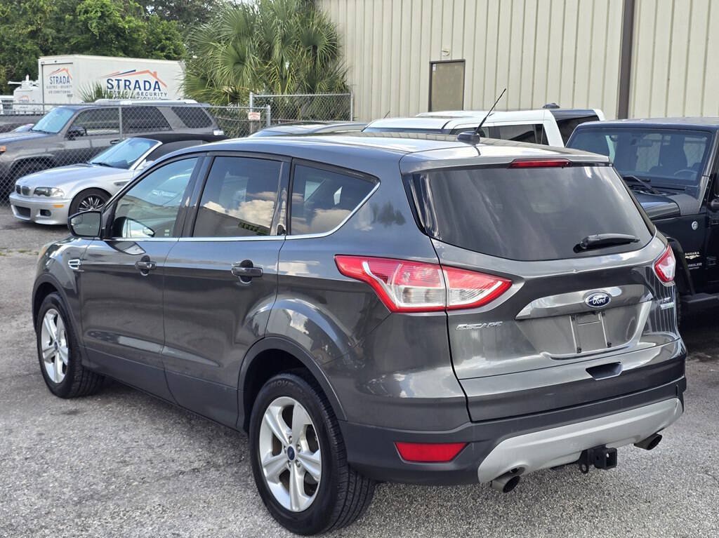Used 2015 Ford Escape SE FWD image 7