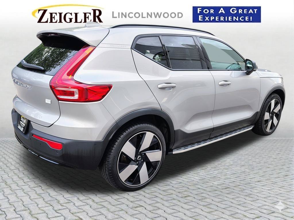 Used 2023 Volvo XC40 Recharge Ultimate AWD/4WD image 10