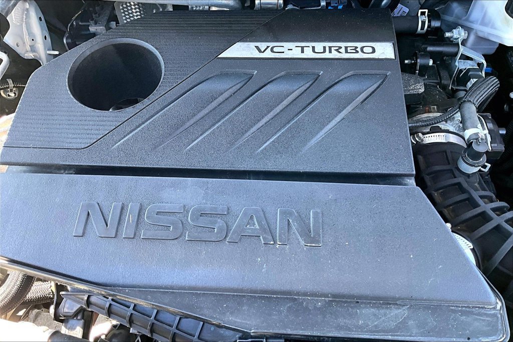 Used 2023 Nissan Rogue S FWD image 29