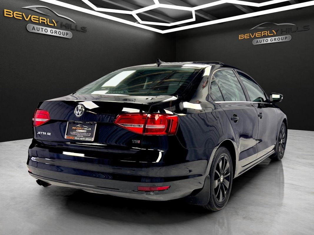 Used 2015 Volkswagen Jetta SE image 5