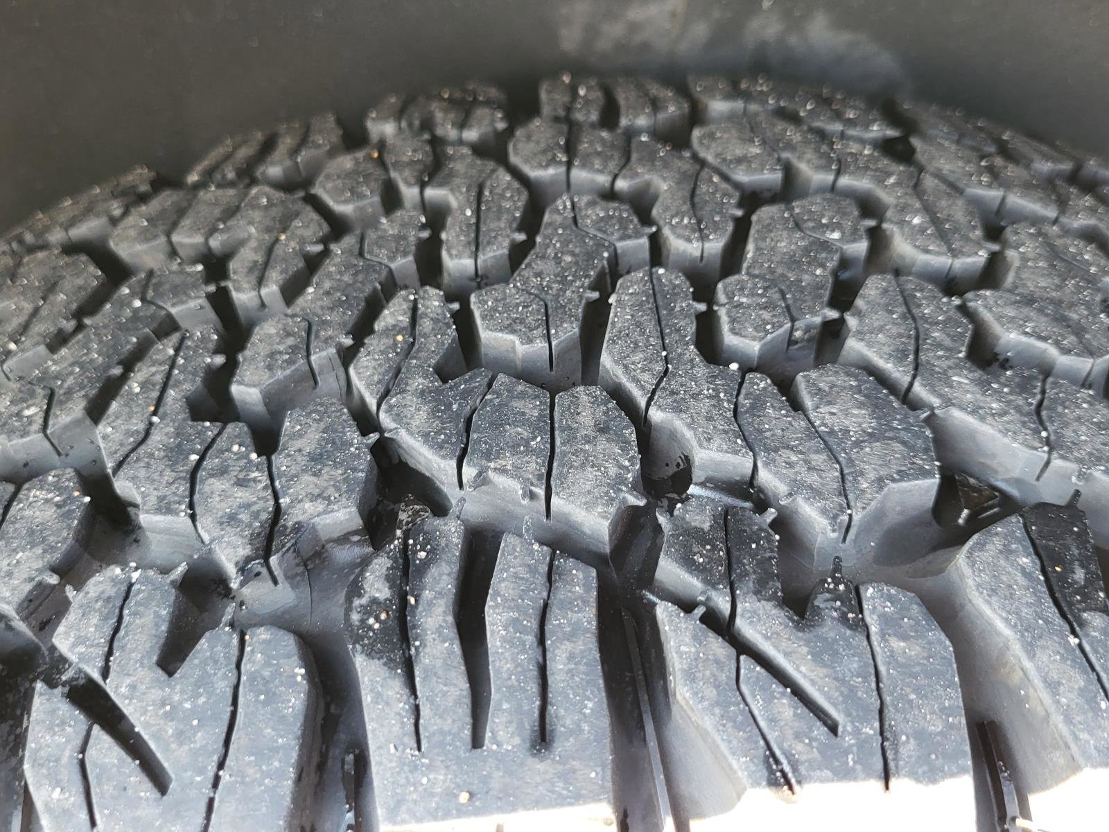 Used 2021 Chevrolet Tahoe Z71 w/ Rear Media and Nav Package image 32