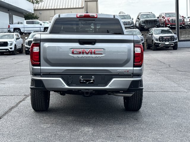 New 2026 GMC Canyon AT4 AWD/4WD image 4