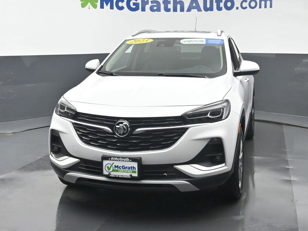Used 2023 Buick Encore GX Essence w/ Experience Buick Package image 5