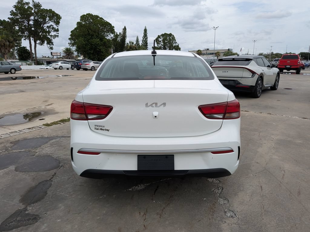 Certified 2022 Kia Rio LX FWD image 7