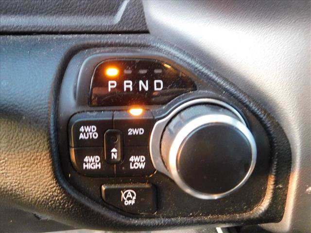 Used 2019 RAM 1500 Big Horn AWD/4WD image 11