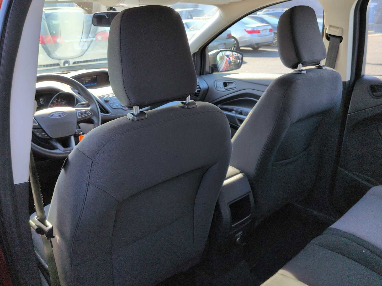 Used 2019 Ford Escape S image 19