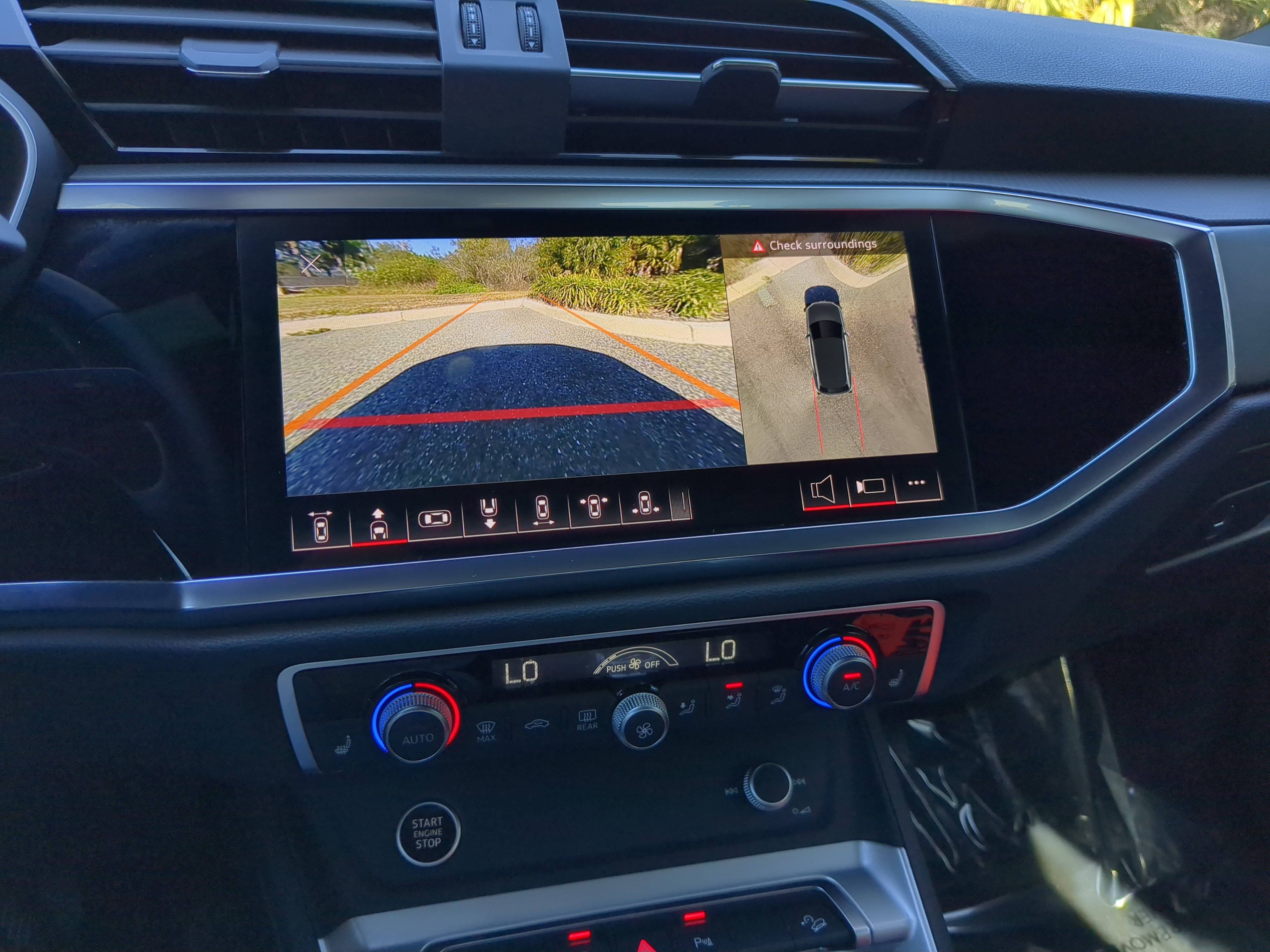 Used 2024 Audi Q3 2.0T Premium Plus image 27