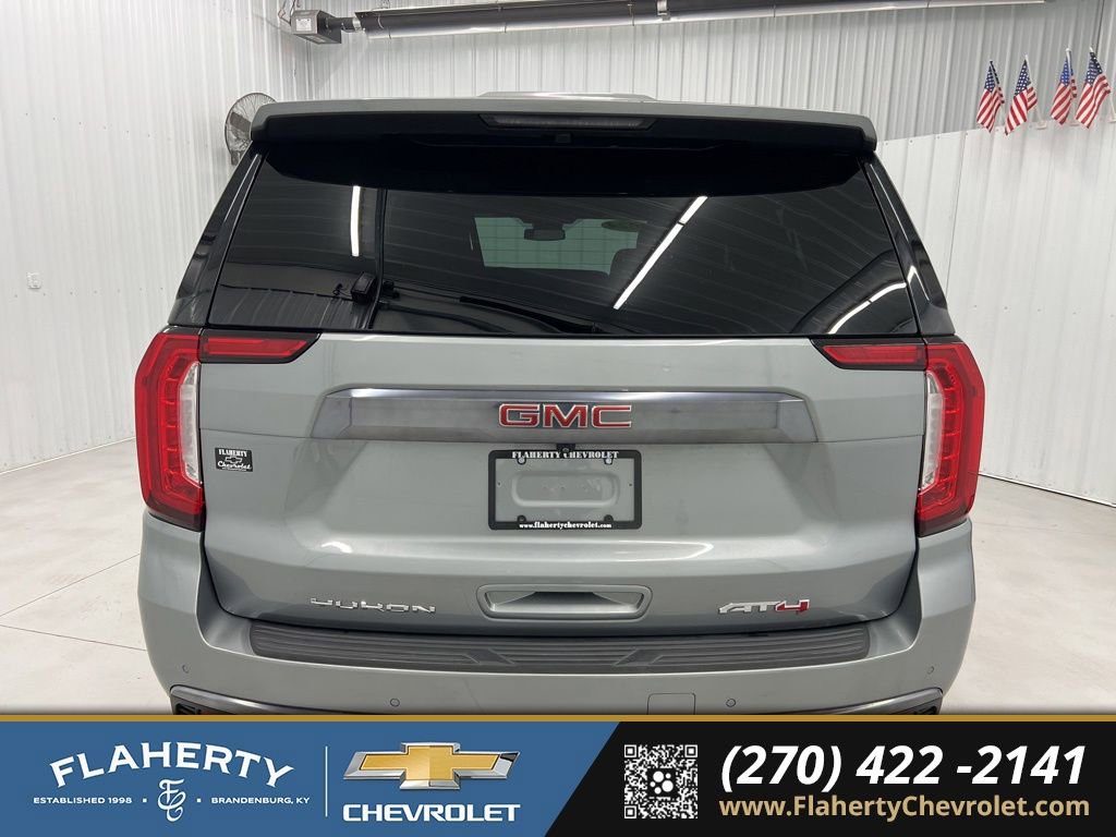 Used 2024 GMC Yukon XL AT4 w/ Technology Package image 4