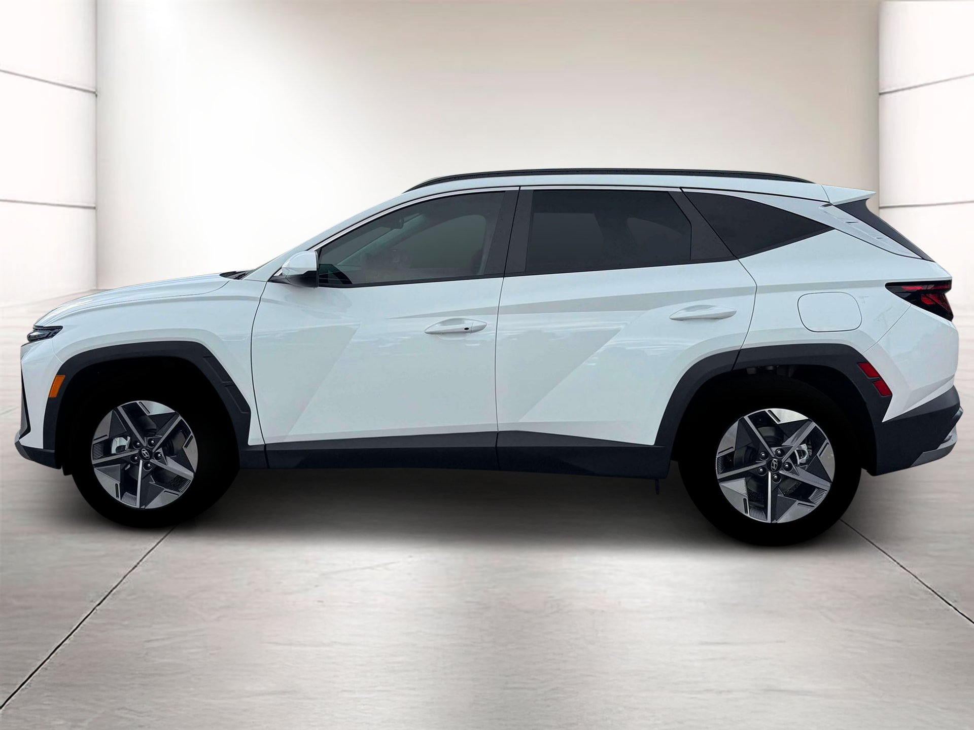 New 2026 Hyundai Tucson SEL FWD image 3