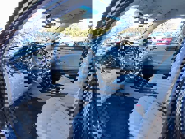 Used 2019 Hyundai Sonata Plug-In Hybrid image 2