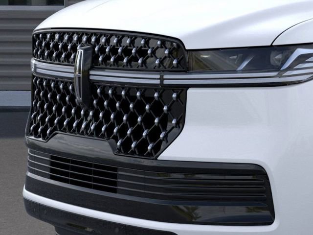 New 2025 Lincoln Navigator L Black Label image 17