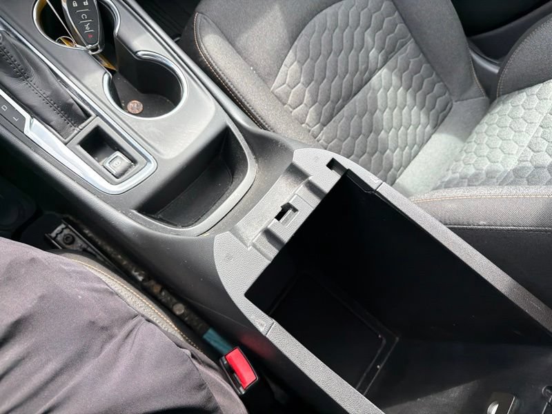 Used 2021 Chevrolet Equinox LT FWD image 19