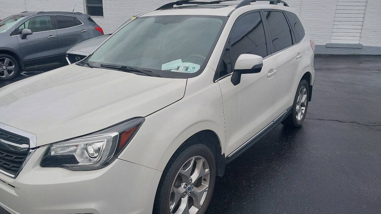Used 2017 Subaru Forester 2.5i Touring w/ Rugged Package #2 AWD/4WD image 5