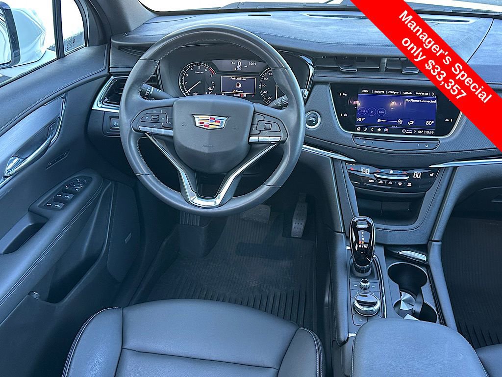 Used 2023 Cadillac XT6 Luxury image 16