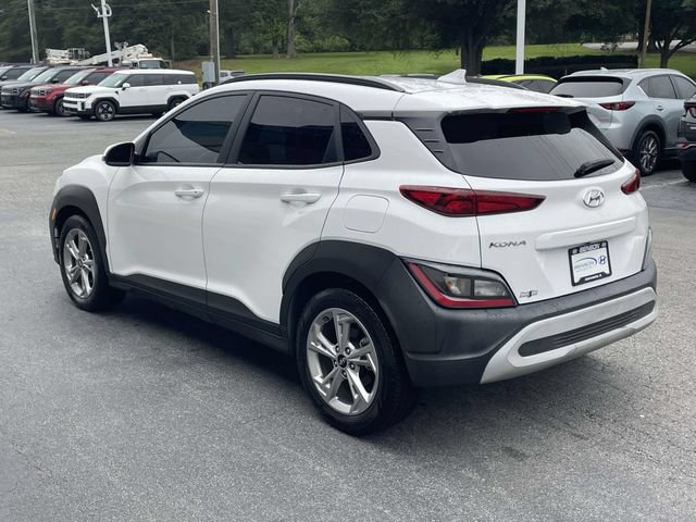 Used 2022 Hyundai Kona SEL w/ Convenience Package FWD image 4