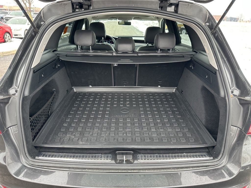 Used 2020 Mercedes-Benz GLC 300 4MATIC image 12