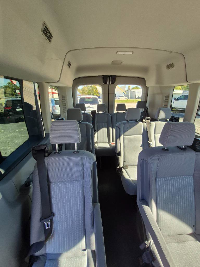 Used 2018 Ford Transit 350 XLT RWD image 17